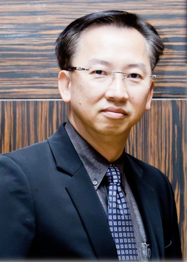 อาจารย์ ธงชัย ปิยสันติวงศ์